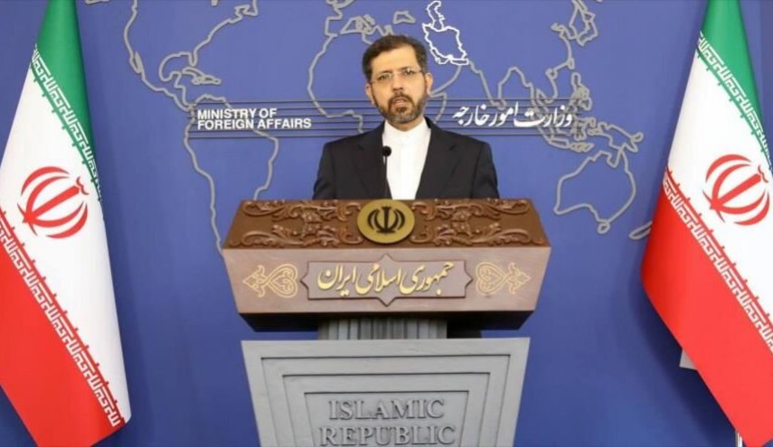 خطيب زادة: الترتيبات جارية لتسهیل خروج المواطنين الإيرانيين من كييف