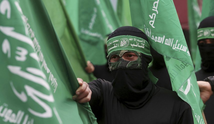 حماس تشيد بالمواقف الرافضة لتفرد السلطة بمنظمة التحرير