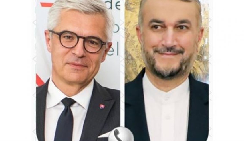 عبداللهيان يتباحث مع نظيره السلوفاكي 