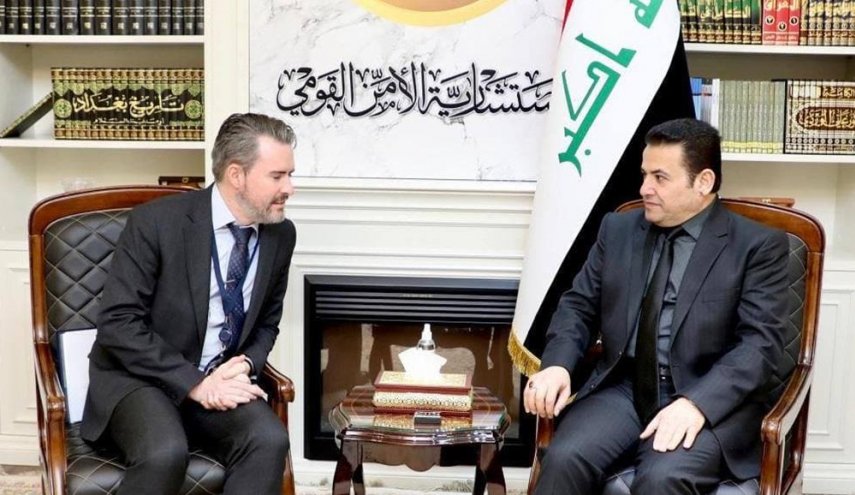  الأعرجي يبحث مع السفير الكندي الأزمة الروسية الأوكرانية

