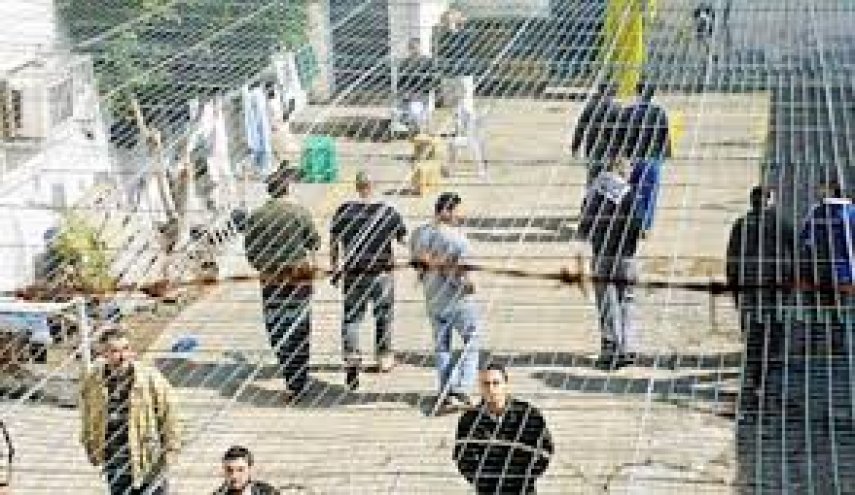 الاحتلال يحكم بالاعتقال الاداري للشيخ دويكات والقيادي عمارنة
