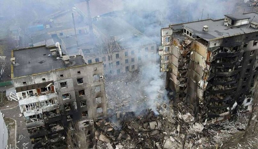 نیروهای اوکراینی یک ساختمان مسکونی در شهر ماریوپول را منفجر کردند
