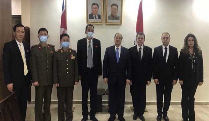 المقداد يقدم العزاء بوفاة السفير الكوري الشمالي بدمشق