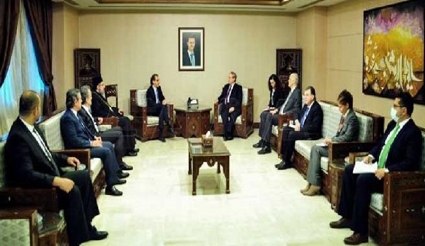 المقداد يستقبل وفدا من المنظمة الدولية للهجرة في دمشق