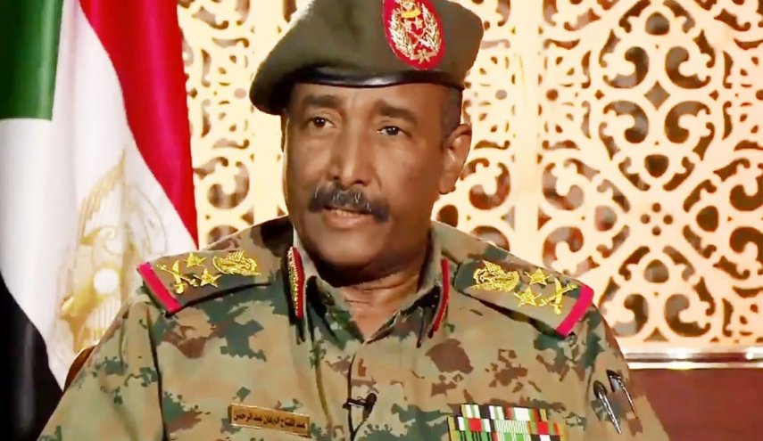 البرهان يدعو السودانيين للعمل معاً لوقف دائرة العنف