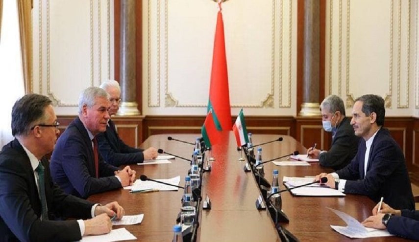 ايران وبيلاروسيا تبحثان توطيد العلاقات