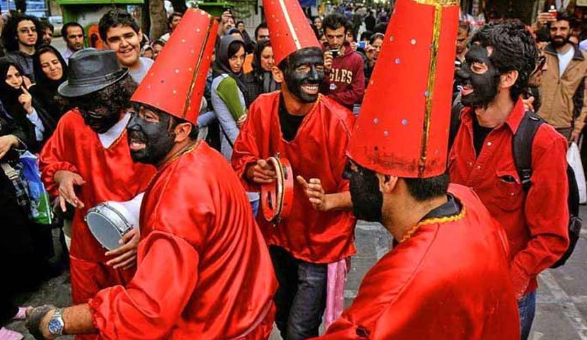 'حاجي فيروز'.. شخصية خيالية مرتبطة بالنوروز
