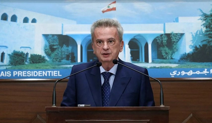 لبنان.. رياض سلامة ينفي اتهام قاضية له بالإثراء غير المشروع