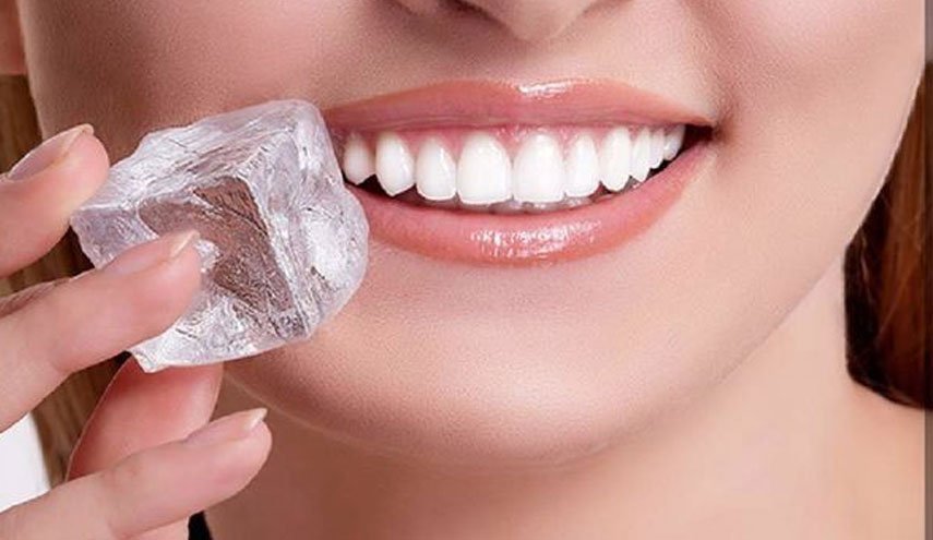 هذه أضرار مكعبات الثلج على الوجه