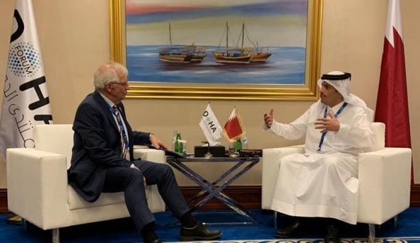 هذا ما بحثه بوريل مع امير قطر..