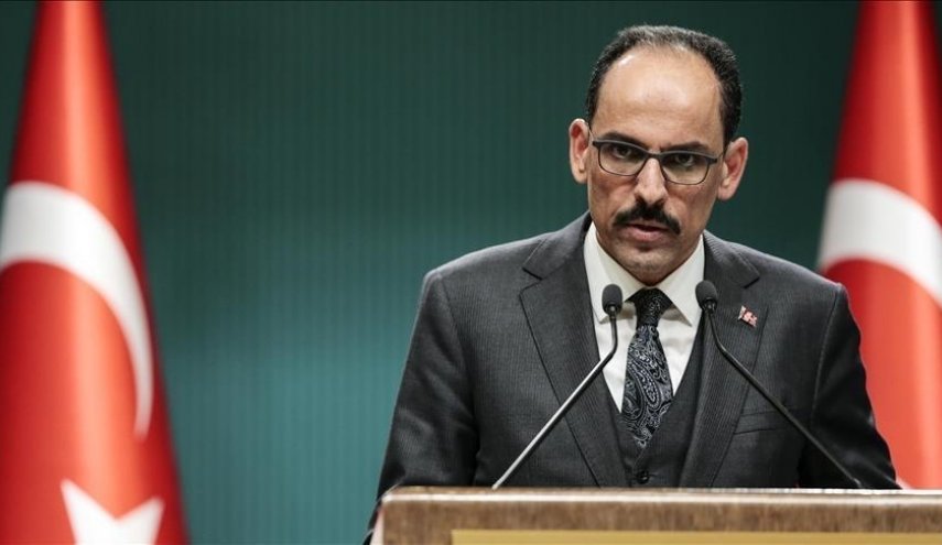 مستشار أردوغان: إذا أحرق الجميع الجسور مع روسيا فمن سيتحدث معها؟
