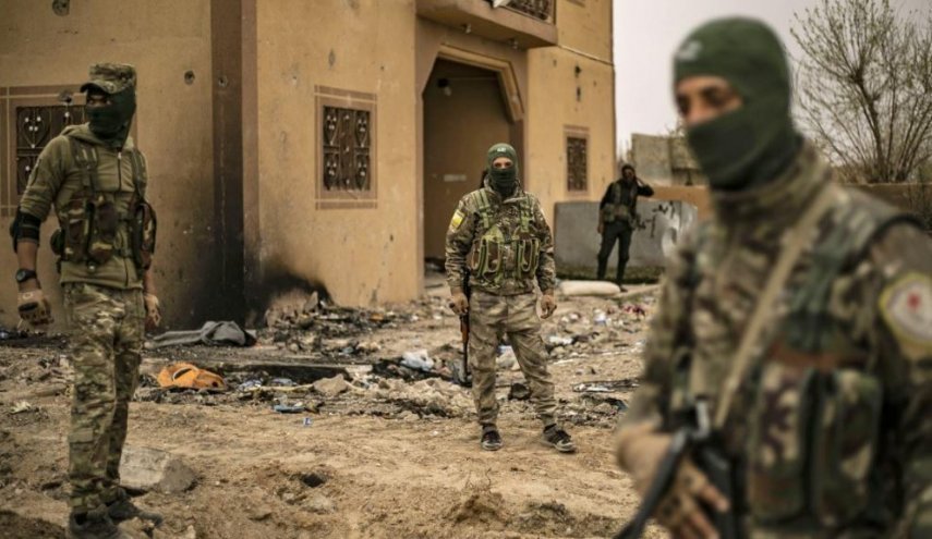 مقتل وإصابة مسلحين من 'قسد' بهجوم للفصائل الشعبية شرق دير الزور
