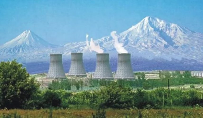 انگلیس هفت نیروگاه هسته‌ای می‌سازد