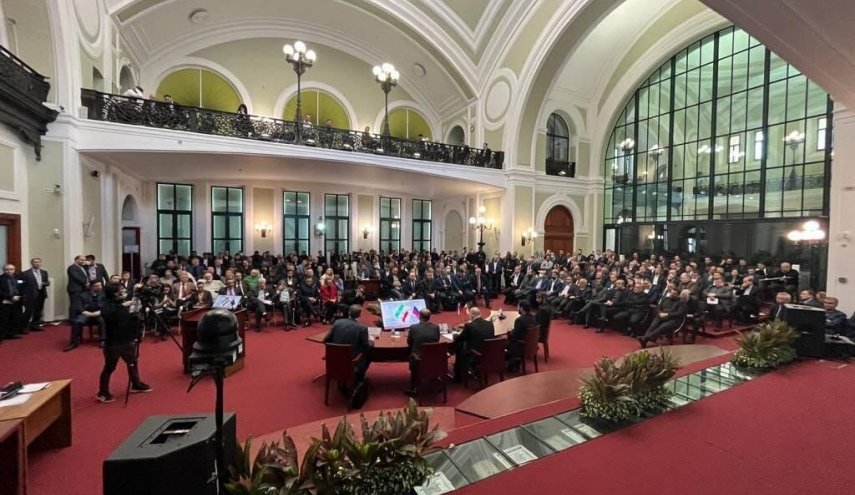 ايران وروسيا تعقدان ندوة تجارية مشتركة