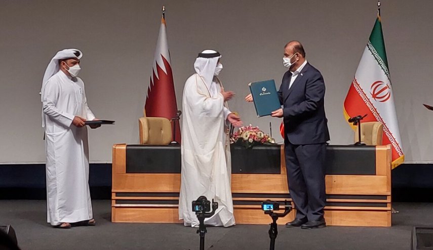 ايران وقطر توقعان وثائق التعاون المشترك حول مونديال قطر 2022