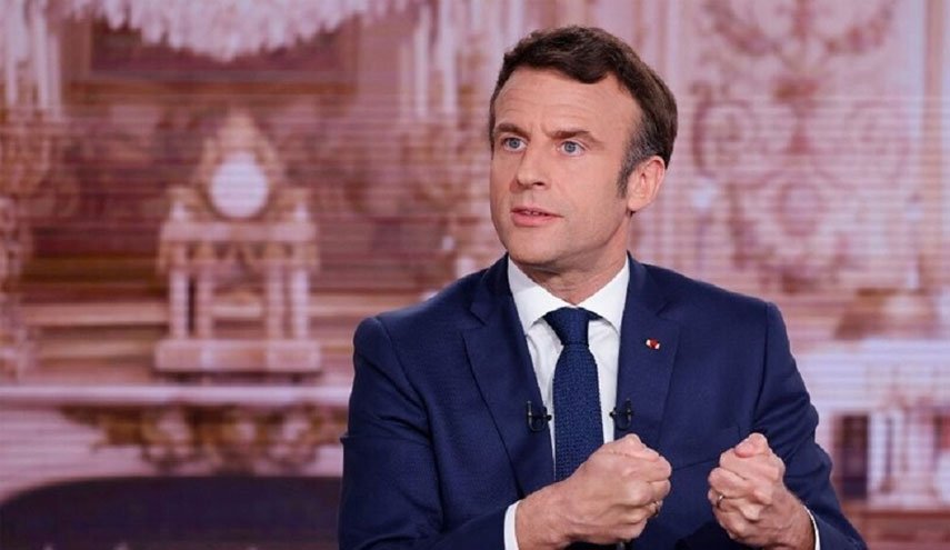 ماكرون: الروس والأوكران شعبان شقيقان وعلينا توخي الحذر في المصطلحات