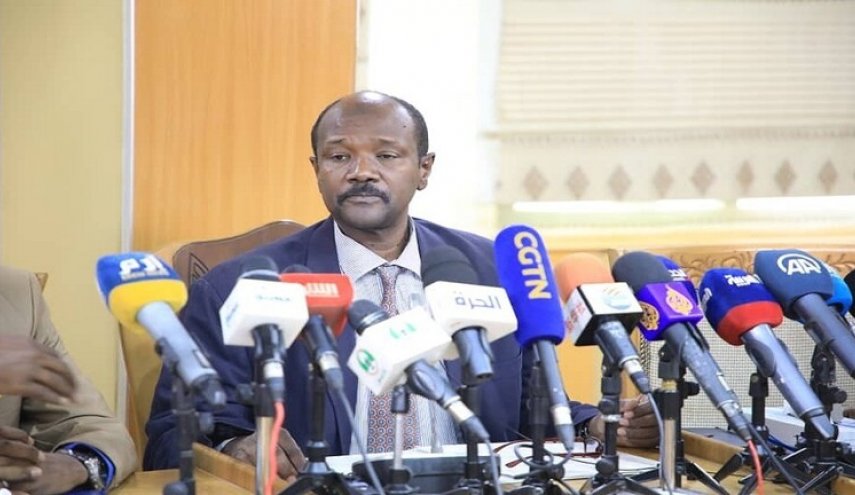 الخرطوم تعلن إجلاء ألف سوداني من أوكرانيا
