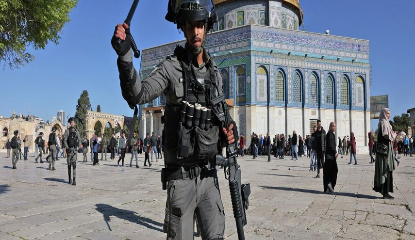 الجزائر تدين بشدة الاعتداءات على الفلسطينيين في المسجد الأقصى