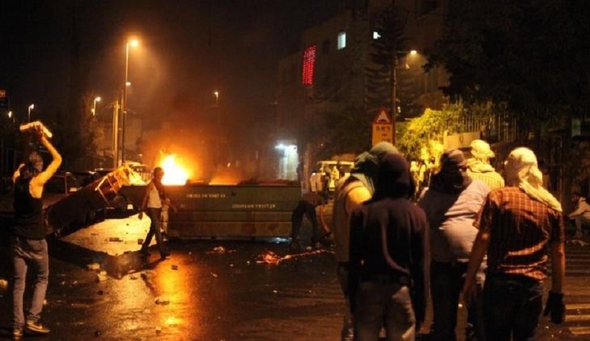 اندلاع مواجهات مع الاحتلال عند مدينة أريحا الجنوبي
