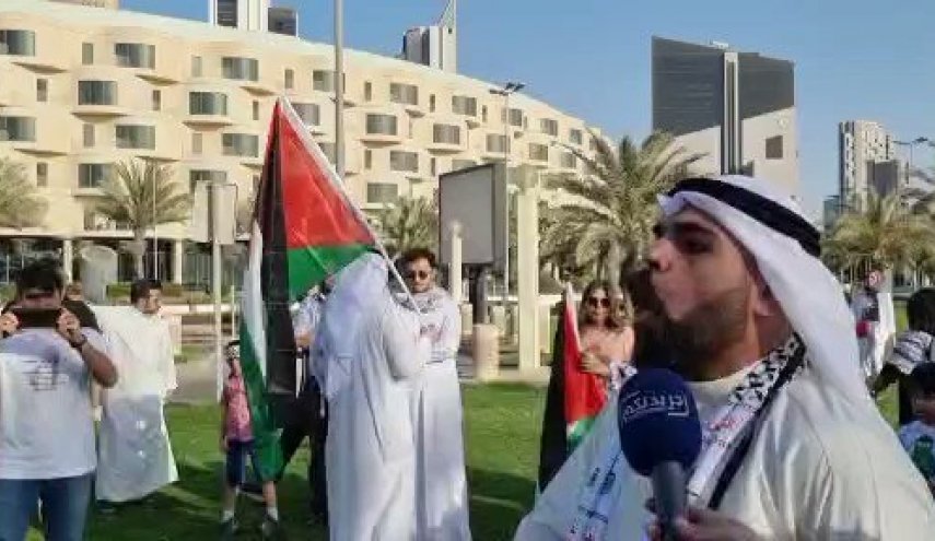 وقفة كويتية تنديداً باقتحام الأقصى وتضامنا مع الفلسطينيين
