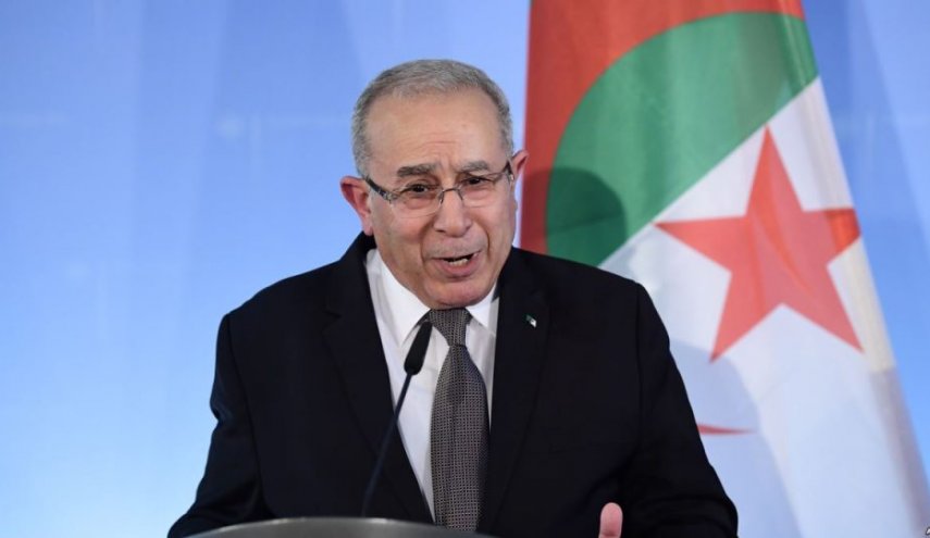 وزير خارجية الجزائر يؤكد موقف بلاده الثابت لدعم القضية الفلسطينية