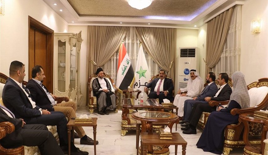 العراق.. الحكيم والسامرائي يبحثان حل الأزمة السياسية القائمة