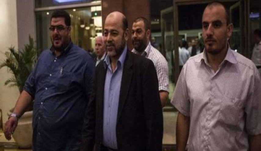 وفد رفيع المستوى من حركة حماس يصل موسكو بصورة مفاجئة