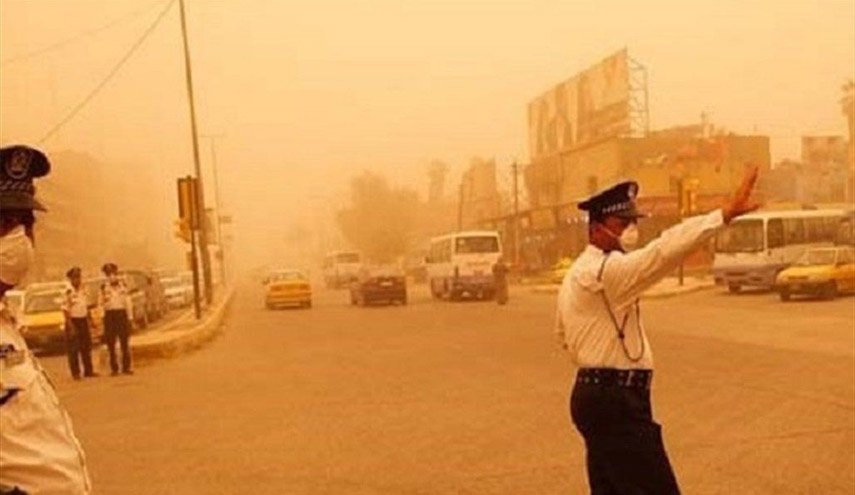 الغبار يتسبب بـ 17 حالة اختناق بين قوات الامن في الانبار