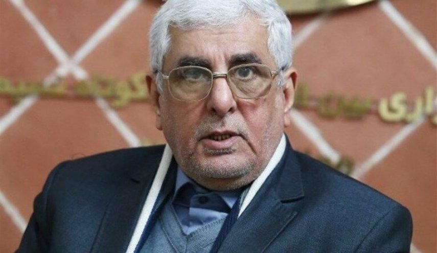 خبیر سیاسي ایراني يكشف عن لقاء محتمل بين وزيري الخارجية الايراني والسعودي