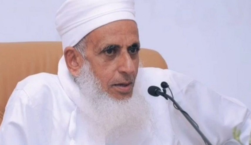 مفتي عمان يوجه بيانا شديد اللهجة ضد المسارعين لمساعدة الاحتلال