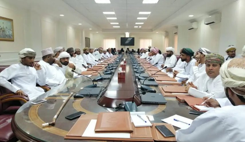 7 ساعات عمل.. عُمان تبدأ تطبيق نظام الدوام المرن الأحد المقبل
