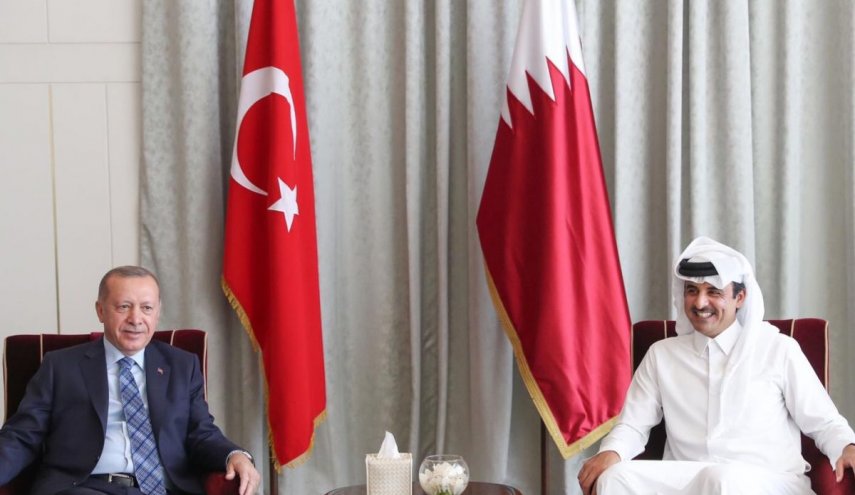 أمير قطر يلتقي أردوغان في إسطنبول خلال زيارة 'مهمة للغاية'