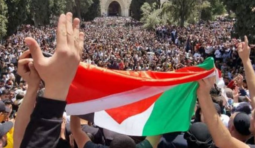 حماس تدين حظر ألمانيا وتدعو لشد الرحال للمسجد الأقصى غدًا