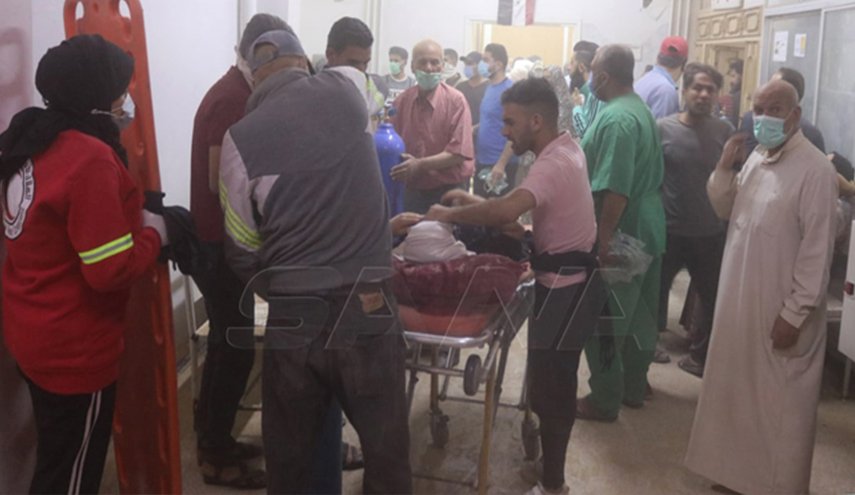 عاصفة غبارية تضرب دير الزور.. وفاة رجل وطفله والمشافي تستقبل مئات المصابين + صور