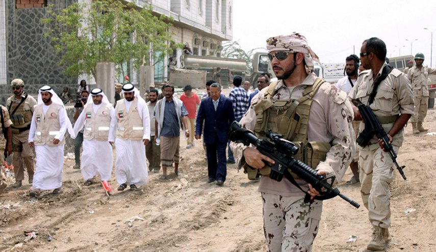 الخلافات البينيّة تُرهق «الرئاسي»... وتعثر دمج الميليشيات 