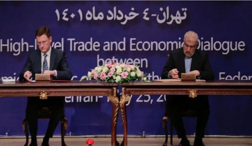 إيران و روسيا تبرمان 3 وثائق تعاون