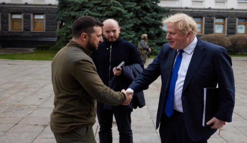 بريطانيا تعرض على أوكرانيا تحالفا ضد روسيا