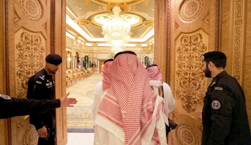 إعلام إسرائيلي: القصر الملكي السعودي استقبل مسؤولاً إسرائيلياً كبيراً