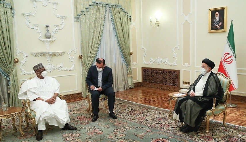 وزير الخارجية النيجيري الإثنين القادم في طهران