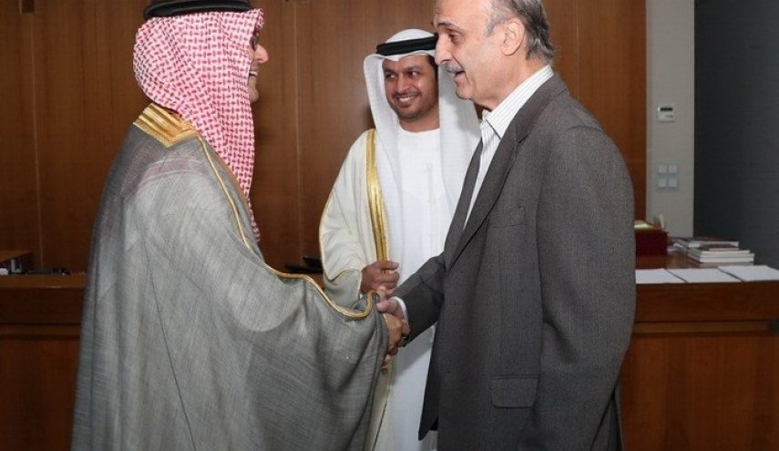 البخاري إلى الرياض: نقاهة أم استدعاء؟