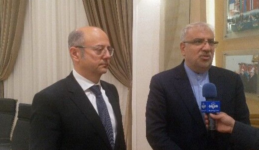 تشكيل لجنة مشتركة بين إيران وجمهورية أذربيجان لتطوير حقول النفط والغاز المشتركة