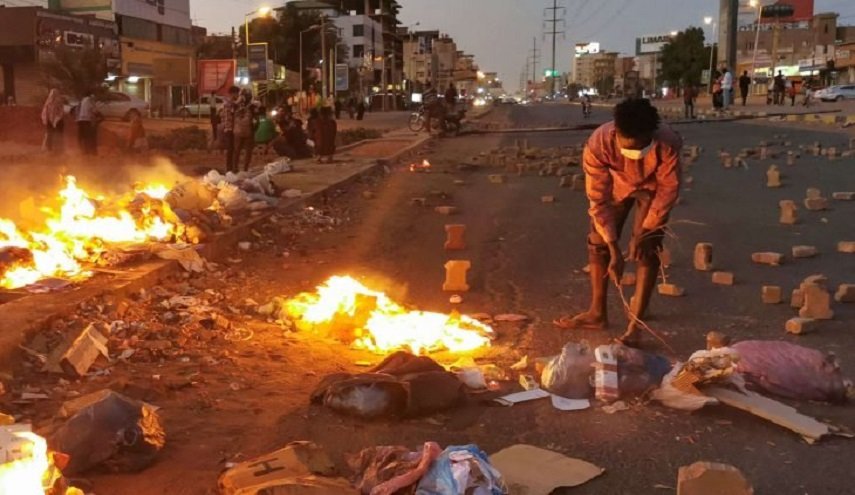 مقتل محتج في مدينة أم درمان السودانية
