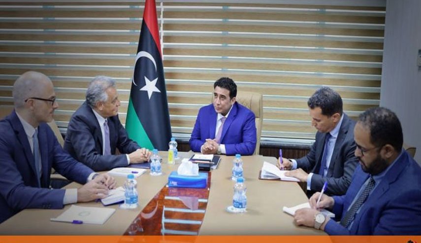 المنفي يستقبل المبعوث الإيطالي إلى ليبيا