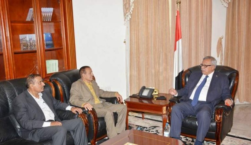 بن حبتور: قوى العدوان تستغل جزر اليمن لمصالح الصهاينة والأمريكان