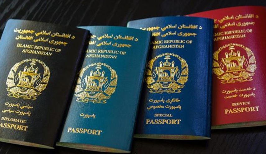 پاکستان برای اتباع افغانستانی روادید ترانزیت برای انتقال به کشور ثالث صادر می کند