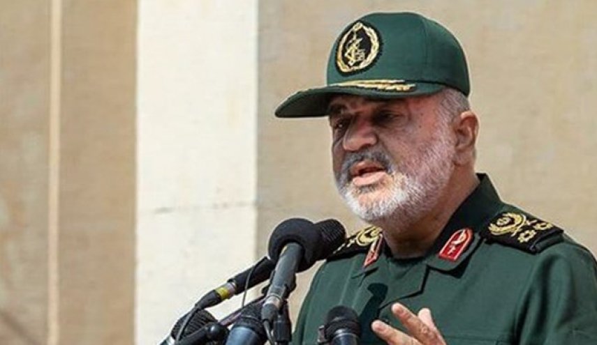 قائد الحرس الثوري: لن نسمح بان تصل يد العدو الى نطاق أمننا