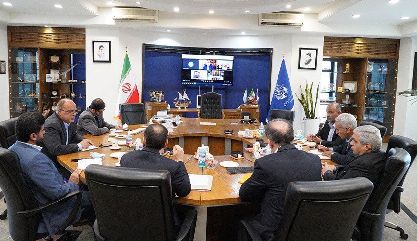 اجتماع إيراني عماني يبحث التعاون في مجال النقل البحري