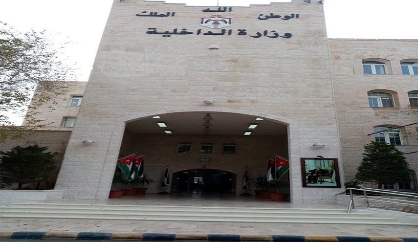 الداخلية الأردنية : 83% من اللاجئين السوريين في الأردن يقطنون خارج المخيمات