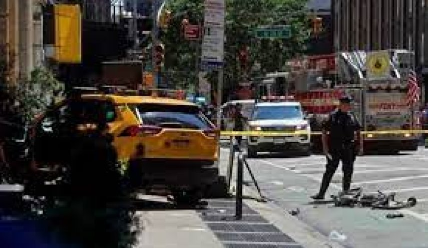 بينهم أطفال..مقتل شخص وإصابة 4آخرين في حادث دهس  في أمريكا
