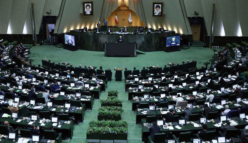 گزارش کمیسیون اصل ۹۰ درباره کرسنت و حقوق‌های نجومی به رئیس جمهور